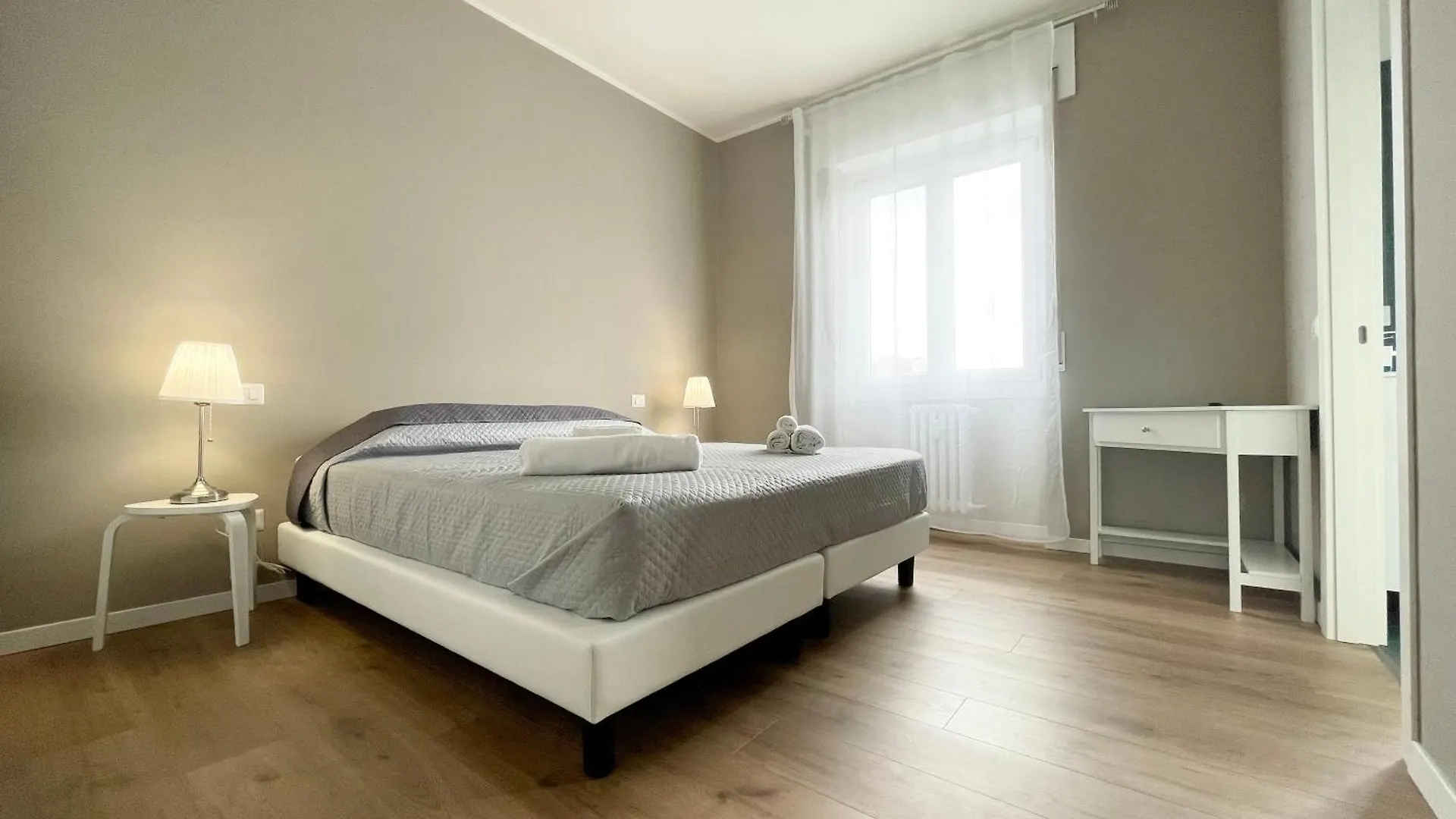 Design District Apartment - Milano Navigli 0*, Milan