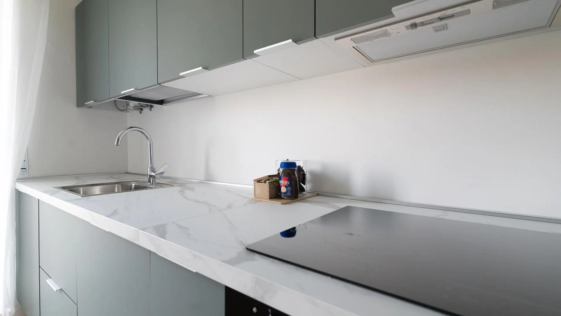 Design District Apartment - Milano Navigli 0*, Milan Italy